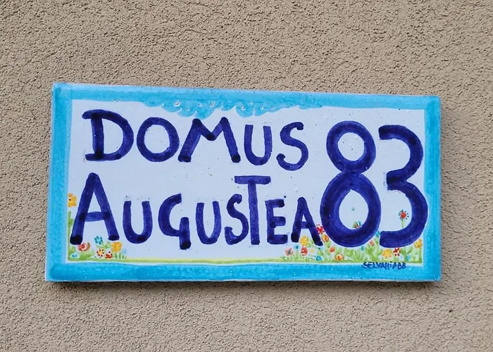 Domus Augustea Vendégház 4*