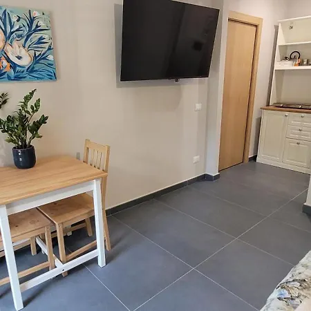 Domus Augustea 招待所