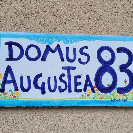 Domus Augustea Πανσιόν 4*